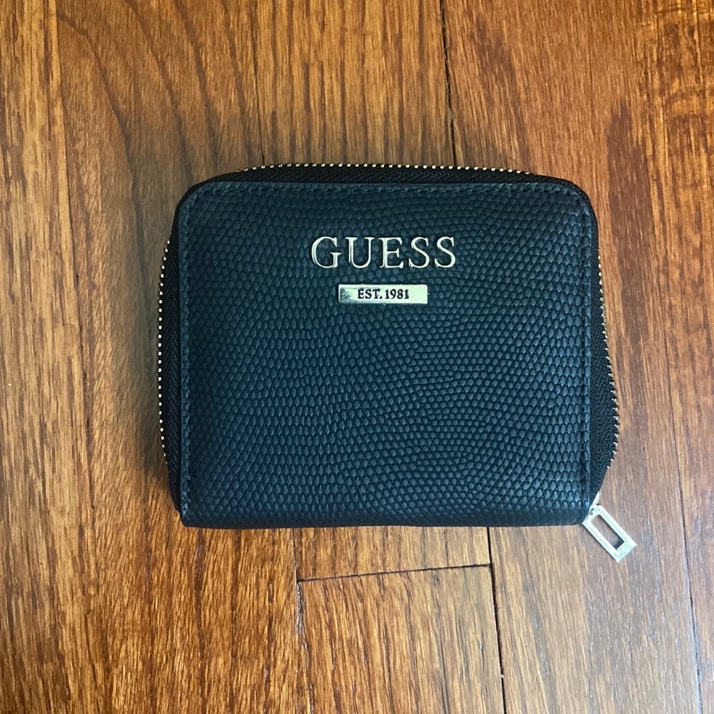 Guess wallet